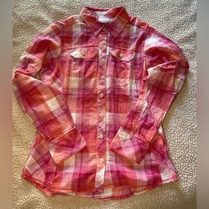 Colombia bottom down long sleeve shirt. Size small.